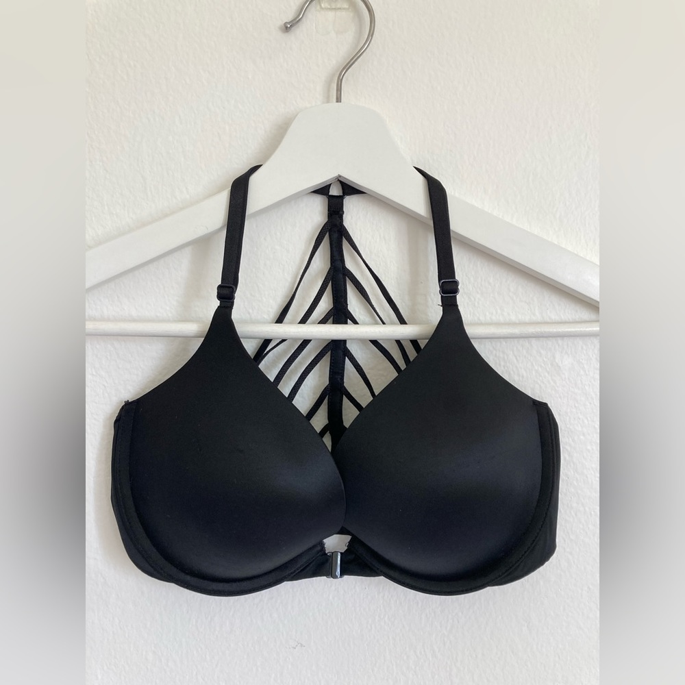 Victoria's Secret Very Sexy Push-Up Bra 32D